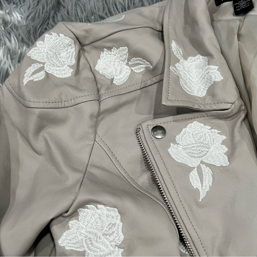 INC International Concepts Beige Floral Faux Leather Jacket - Picture 3 of 15